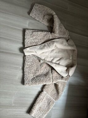 a.n.a Light Beige Plush Sherpa Jacket